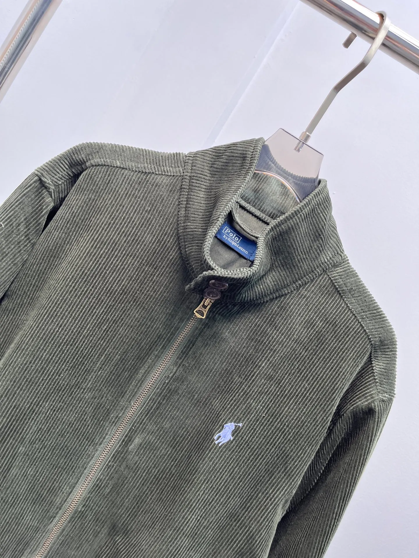 Detail P550